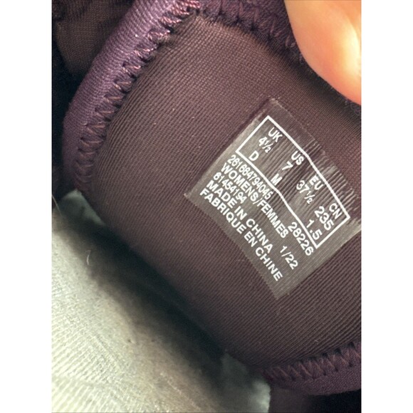 Clarks Cloudsteppers Ezera Ave Sneakers Women’s Size 7 M Burgundy Plum Lace-Up - Picture 8 of 12